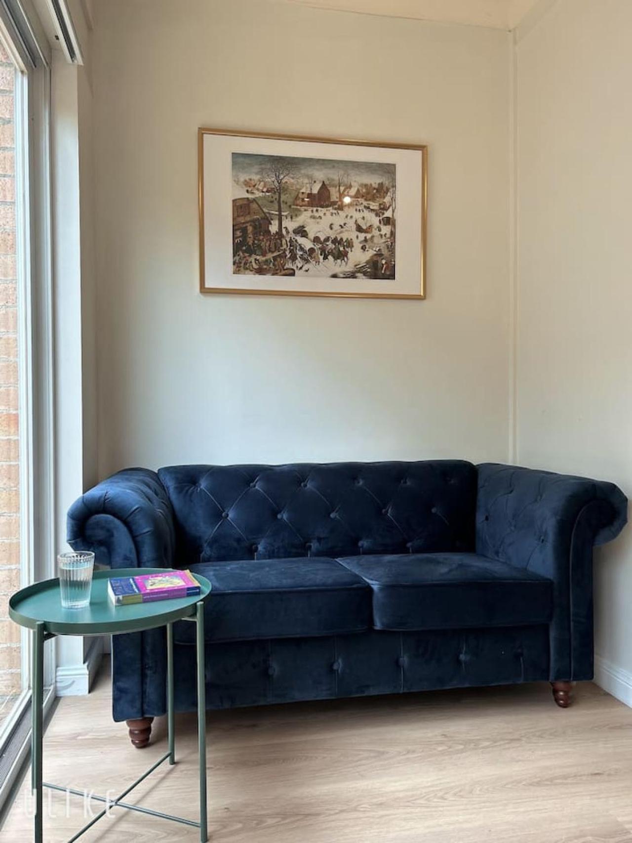 Cosy Retreat In Location *